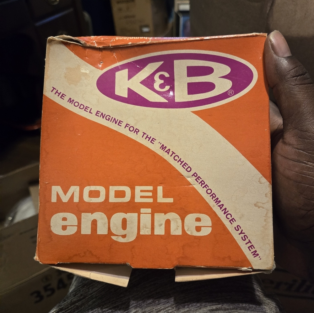 Vintage New NOS K&B .40 R/C Model Airplane Engine No. 4011 NiB K51